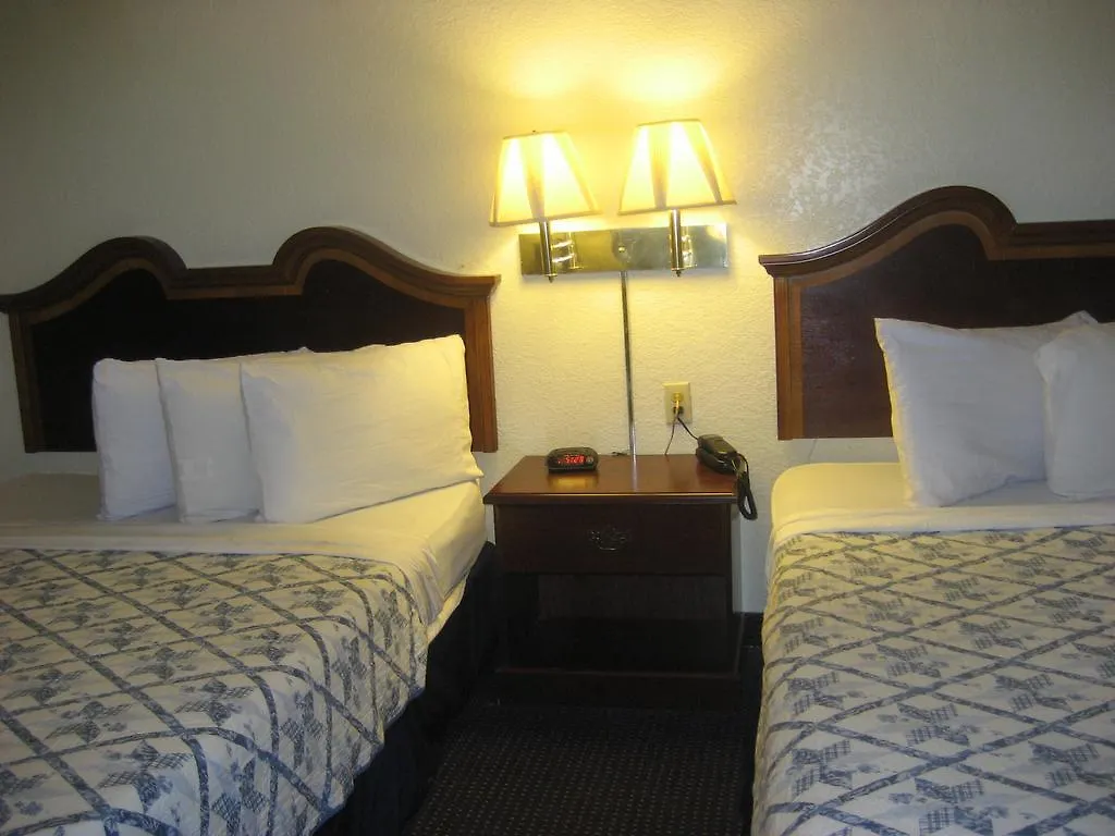 The Lodge At Pensacola Ferry Pass